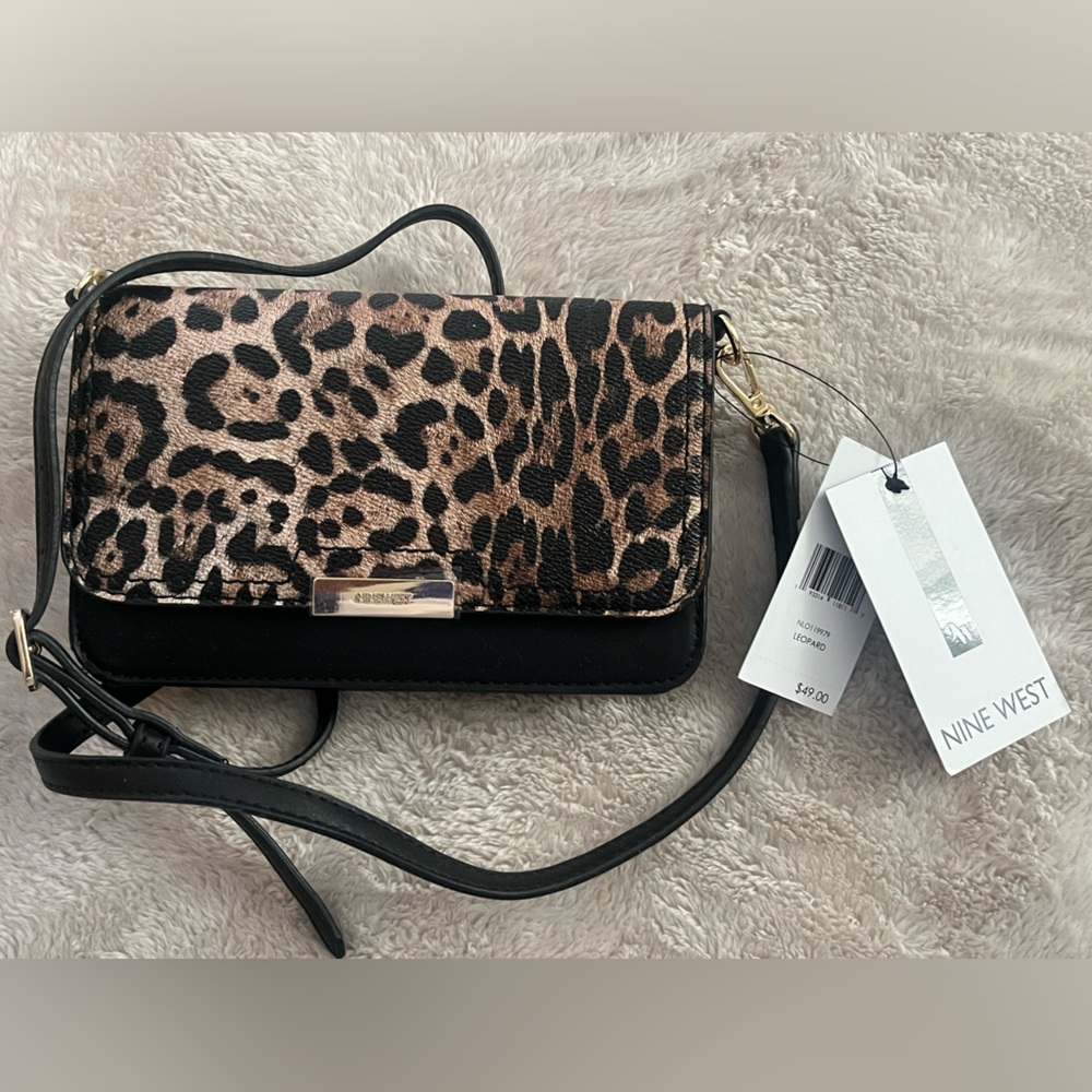 NWT Nine West leopard shoulder crossbody/mini purse